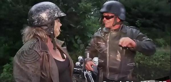  Blonde Bbw Fucks a Biker